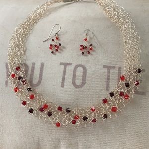 Necklace earrings set
